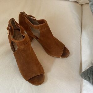 House of Harlow 1960 Suede Shoes
